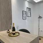 Hella Apartment